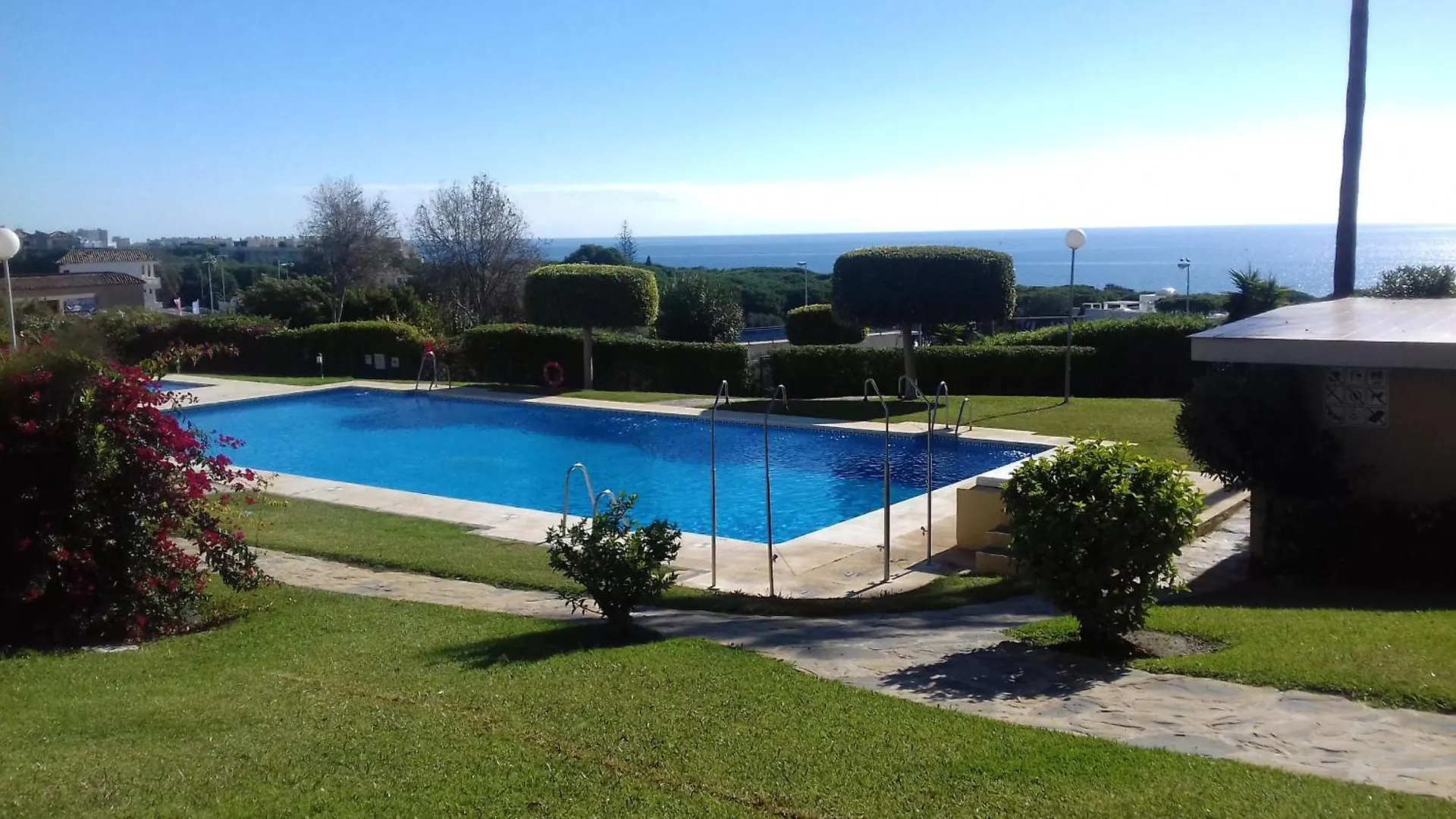 Apartment Mimosas Cabopino 2 Bed Apt Marbella Spain